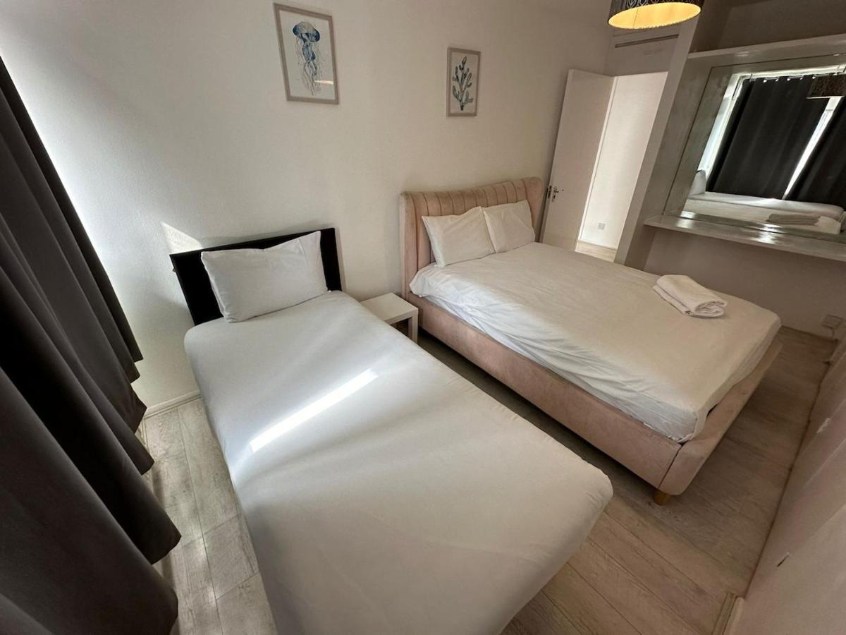 Queensway 2 Bedroom Flat Appartamento