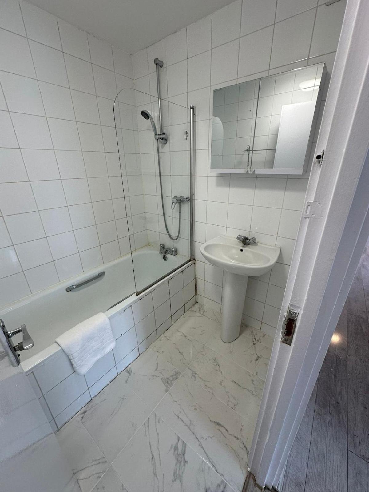 Queensway 2 Bedroom Flat Appartamento